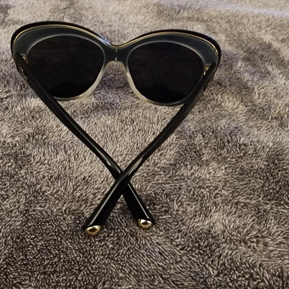 AUTHENTIC VINTAGE Dior Sunglasses - Picture 8 of 12